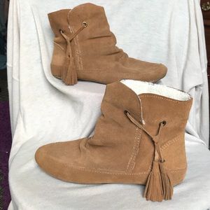 Fleece Ankle Boots 😍 ! OBO ‼️